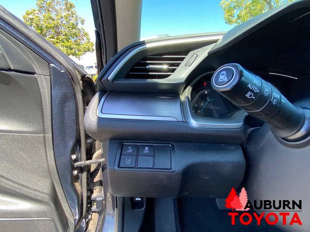 Used 2017 Honda Civic Touring image 33