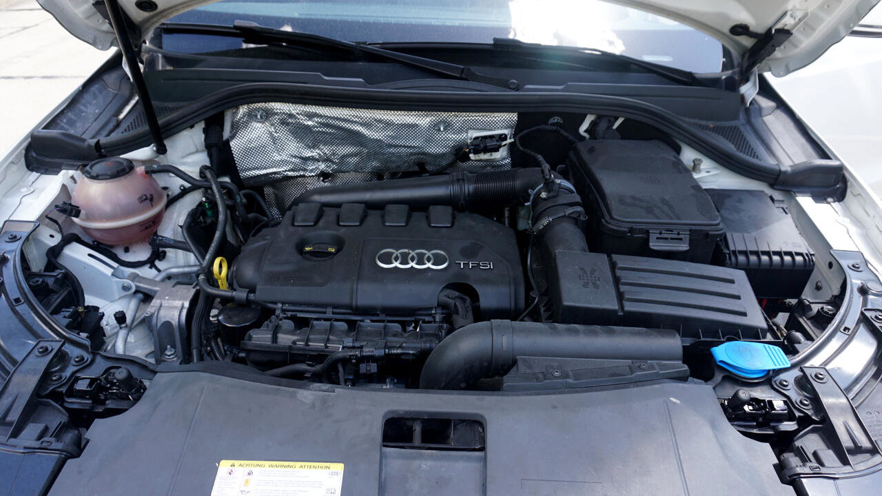 Used 2018 Audi Q3 2.0T Premium Plus w/ Premium Plus Package image 26