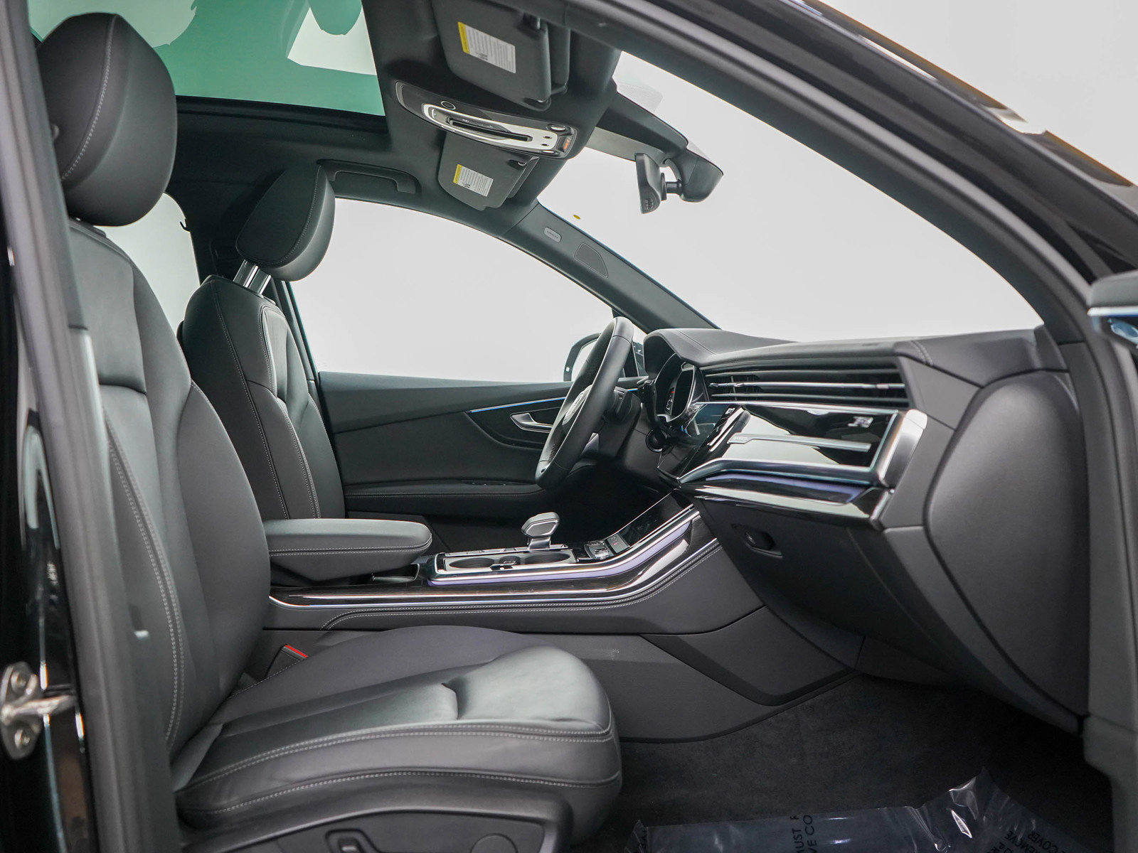 Used 2025 Audi Q7 3.0T Premium Plus image 11