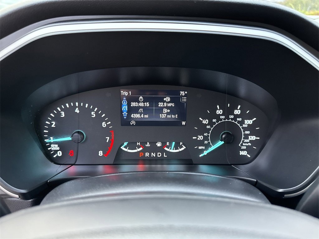 Used 2022 Ford Escape SE w/ SE Sport Appearance Package image 20