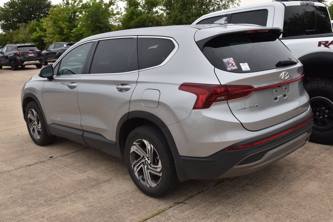 Used 2023 Hyundai Santa Fe SE FWD image 8