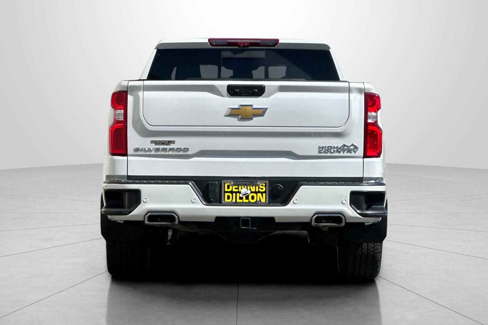 Used 2024 Chevrolet Silverado 1500 High Country w/ Technology Package image 5