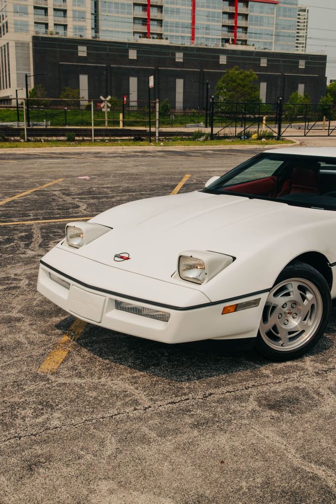 Used 1990 Chevrolet Corvette Convertible image 11