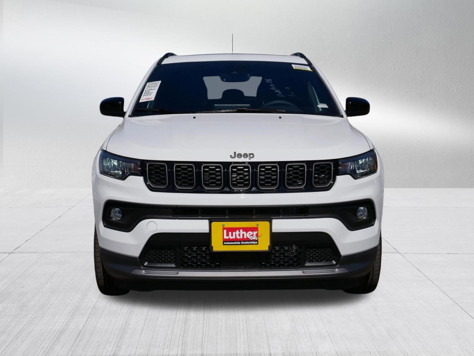 New 2026 Jeep Compass Latitude w/ Sun and Sound Group image 2