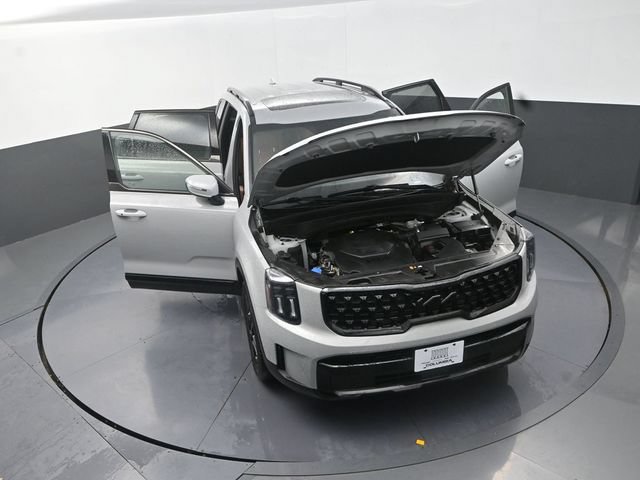 Used 2025 Kia Telluride EX X-Line AWD/4WD image 32