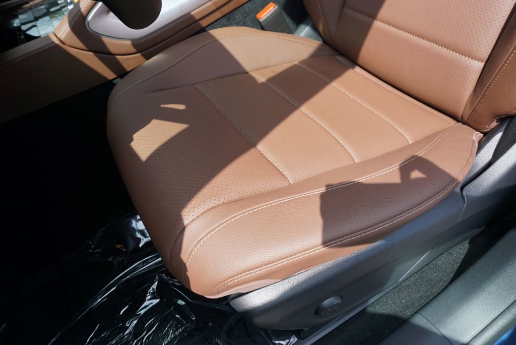 Certified 2025 Mercedes-Benz GLE 350 4MATIC image 43