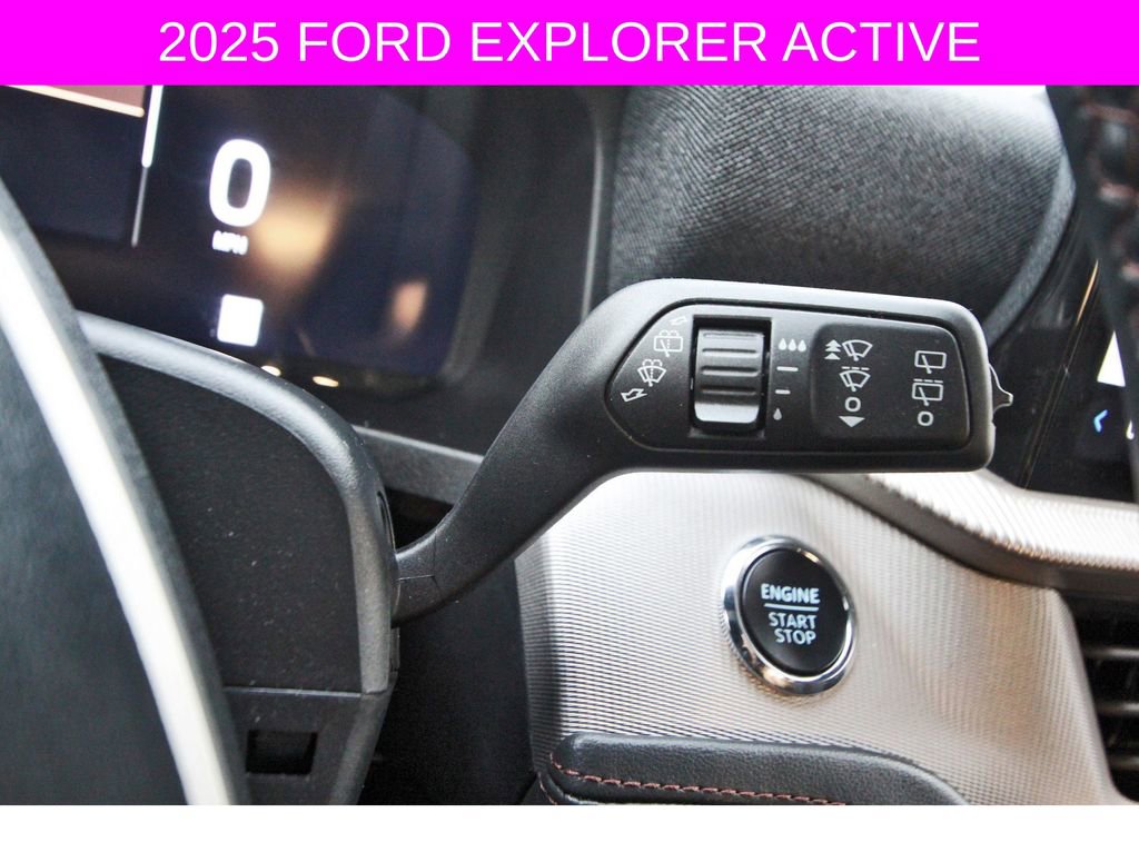 Used 2025 Ford Explorer Active RWD image 20