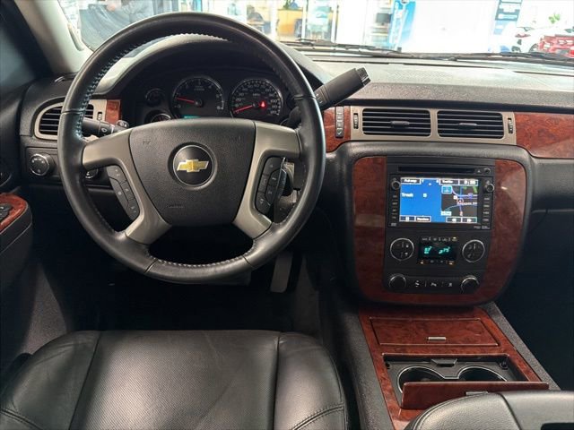 Used 2011 Chevrolet Avalanche LTZ image 26