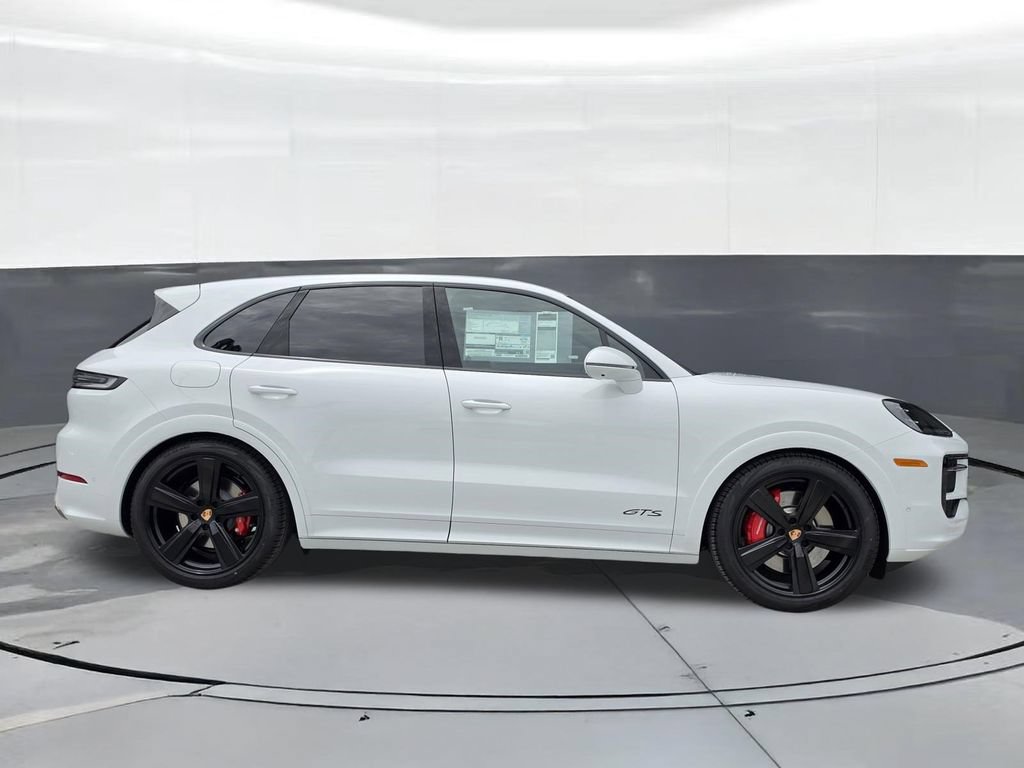 New 2026 Porsche Cayenne GTS AWD/4WD image 7