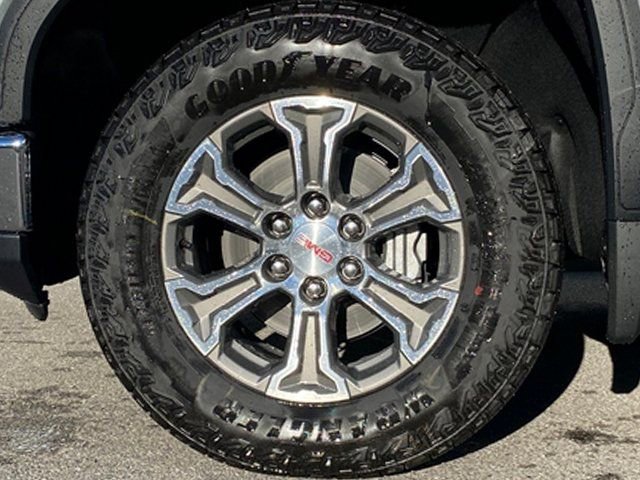 New 2026 GMC Sierra 1500 SLE image 20