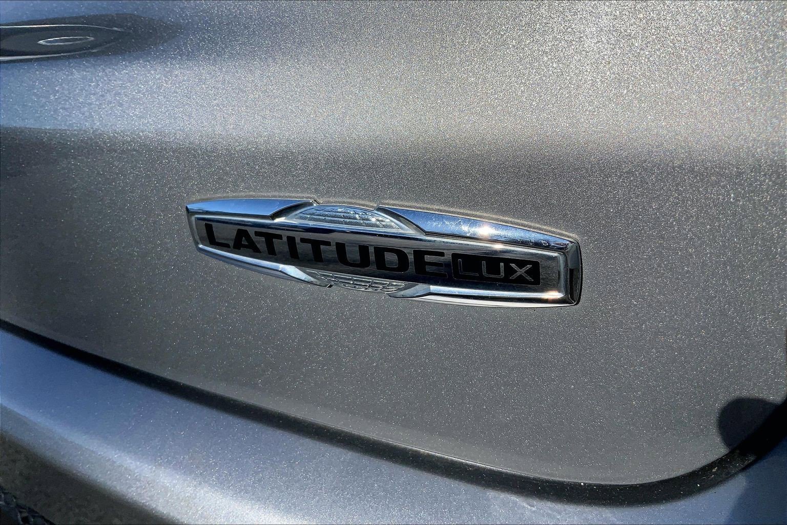 Certified 2022 Jeep Compass Latitude image 9