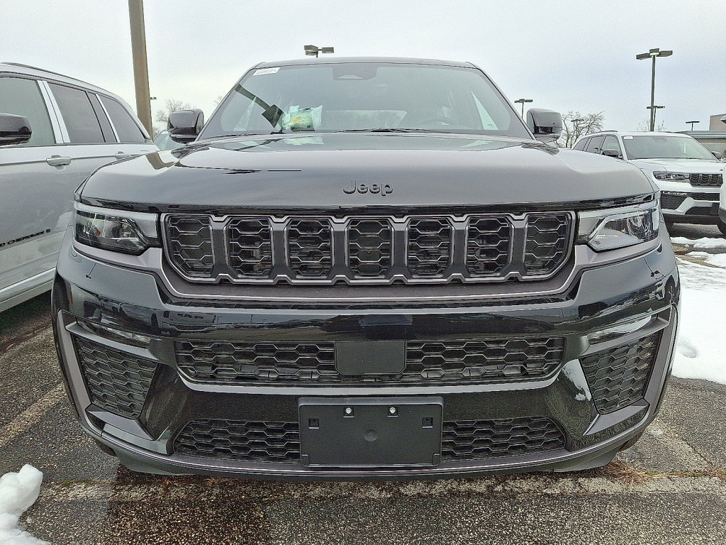 New 2026 Jeep Grand Cherokee Limited w/ Limited Altitude Package image 2