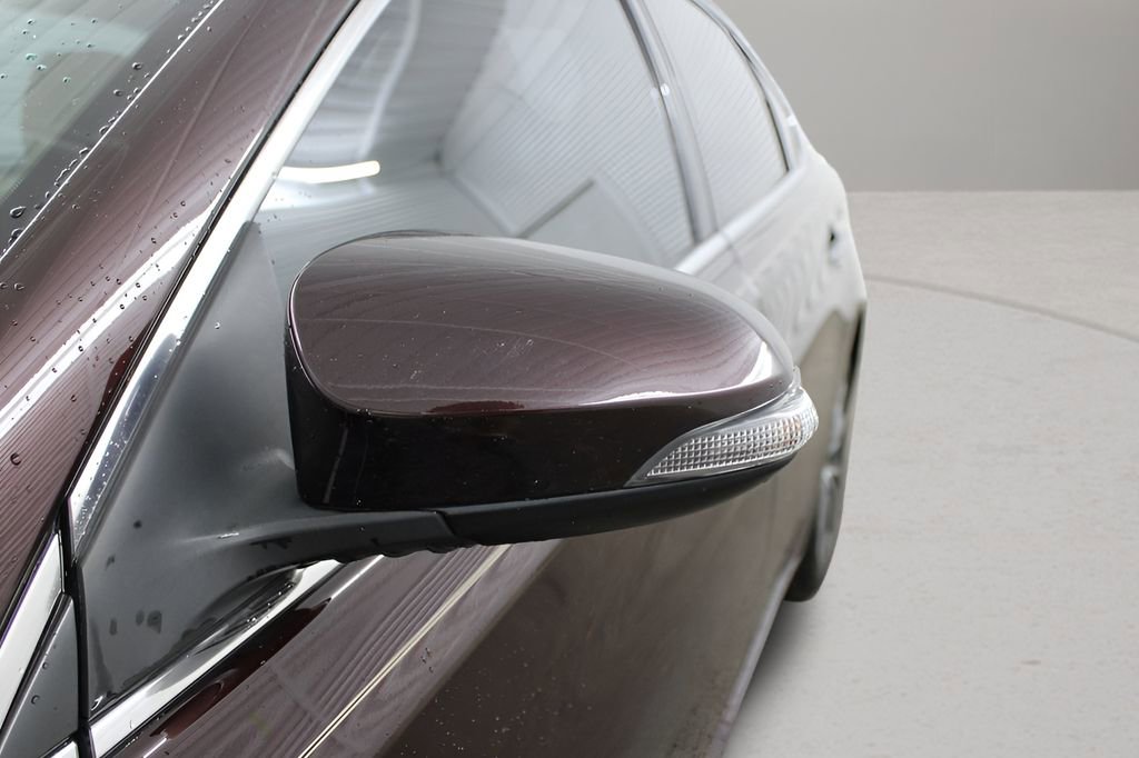 Used 2016 Toyota Avalon XLE Plus FWD image 35