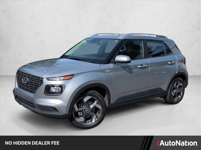 Certified 2024 Hyundai Venue SEL FWD image 1