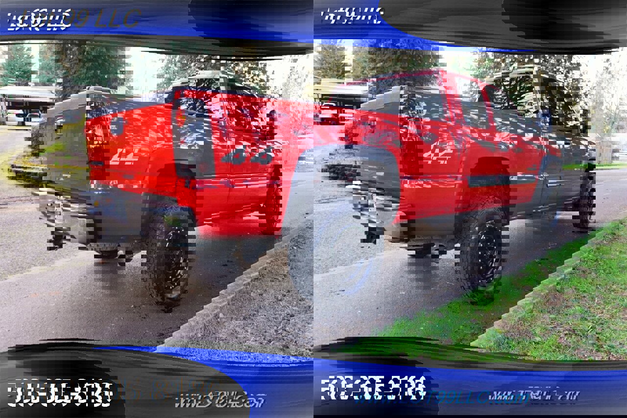 Used 2003 Chevrolet Silverado 2500 4x4 Extended Cab image 9