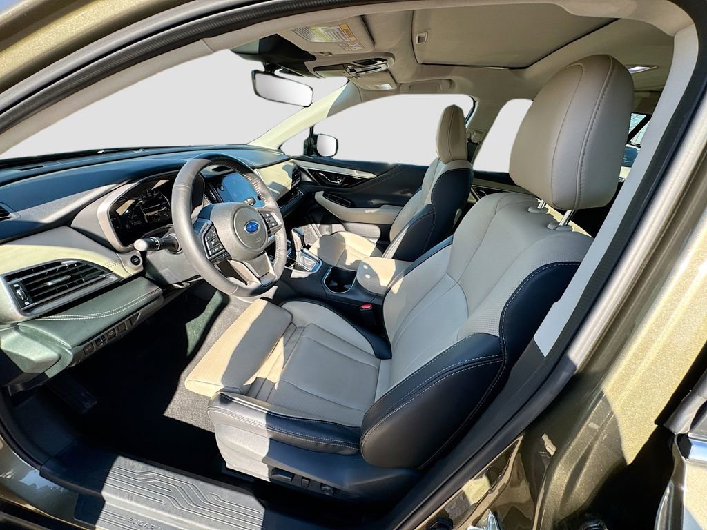Certified 2025 Subaru Outback Limited image 29