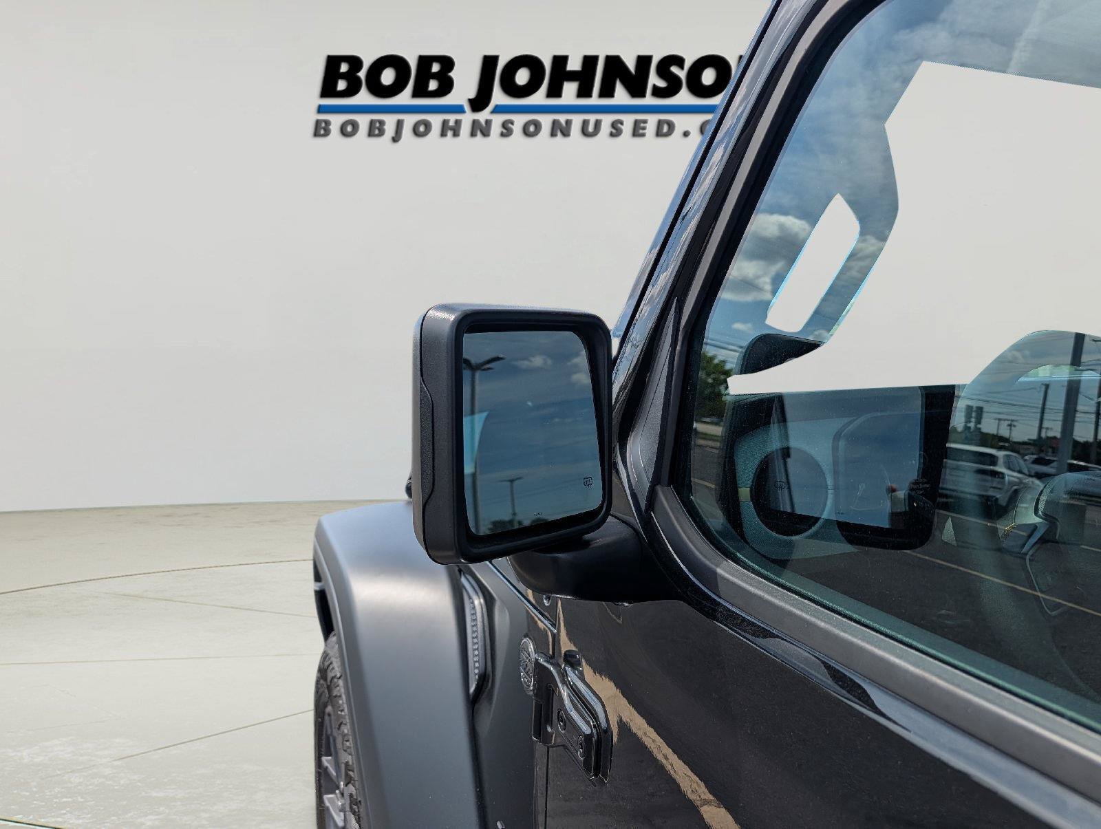 Used 2024 Jeep Wrangler Sport AWD/4WD image 7