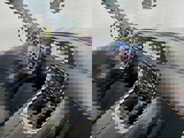 New 2025 Nissan Armada SL w/ Captain's Chari Seat Package image 28