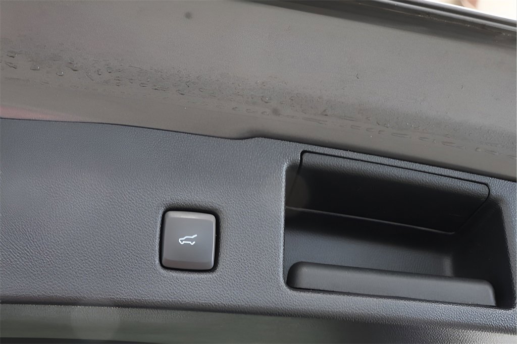 Used 2021 Ford Escape SEL w/ Equipment Group 302A image 29