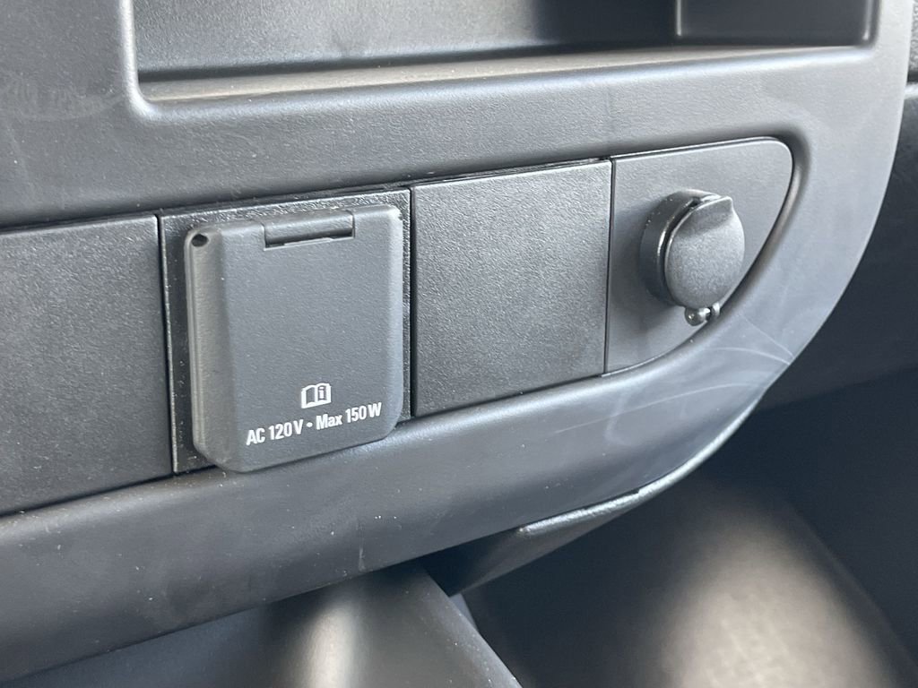 New 2025 GMC Savana 2500 Extended w/ Driver Convenience Package image 19