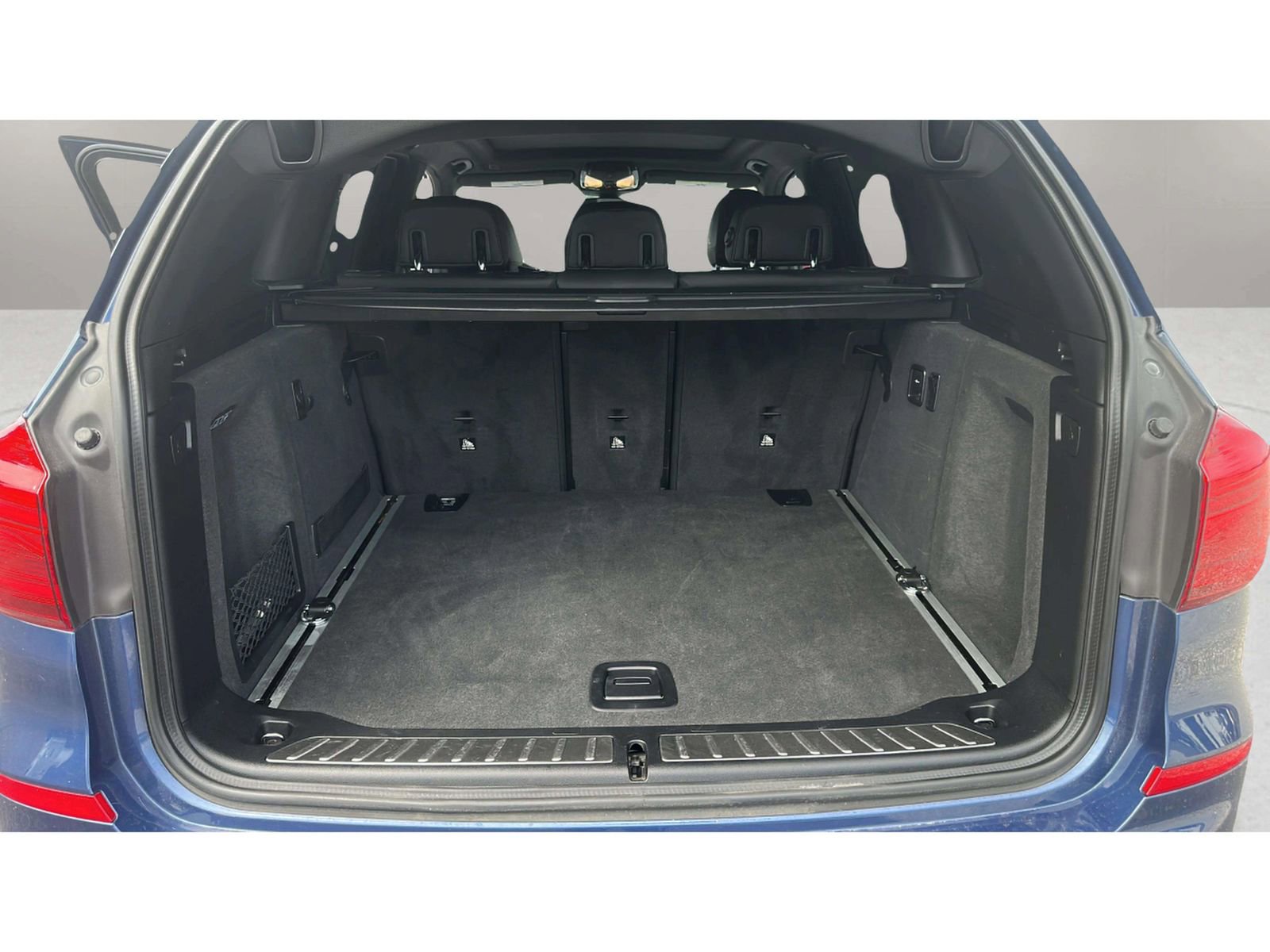 Used 2019 BMW X3 sDrive30i w/ Driving Assistance Package RWD image 19