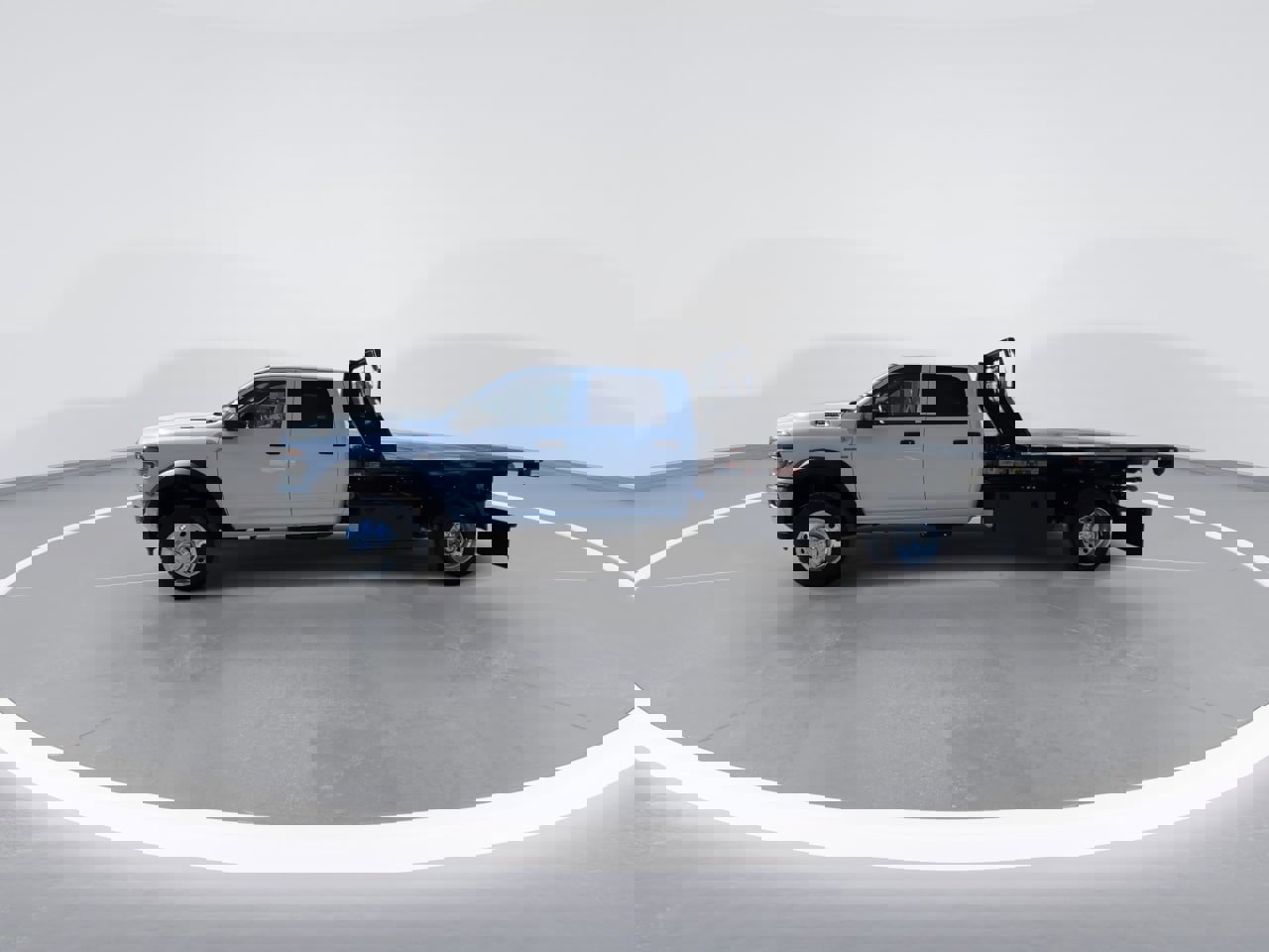 New 2026 RAM 5500 Tradesman w/ Chrome Appearance Group image 13