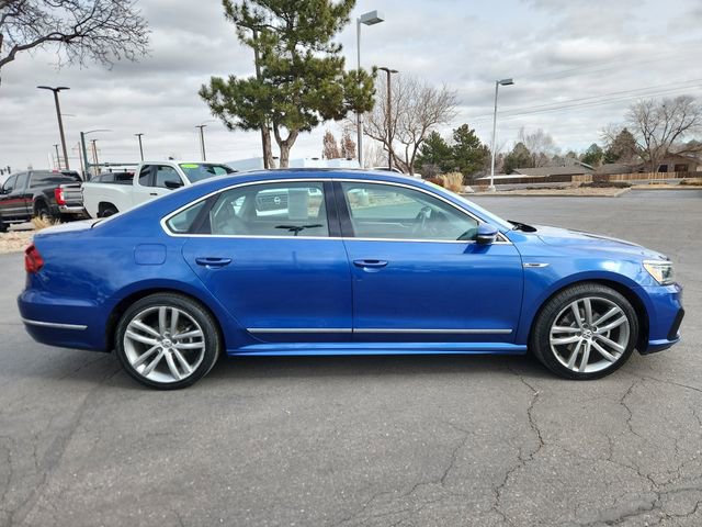 Used 2017 Volkswagen Passat 1.8T R-Line w/ R-Line Lighting Package image 2