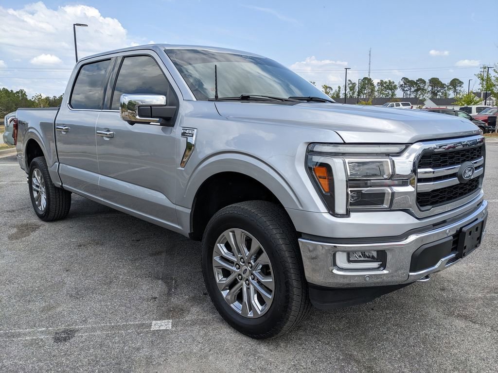 Used 2024 Ford F150 Lariat w/ Equipment Group 502A High image 23