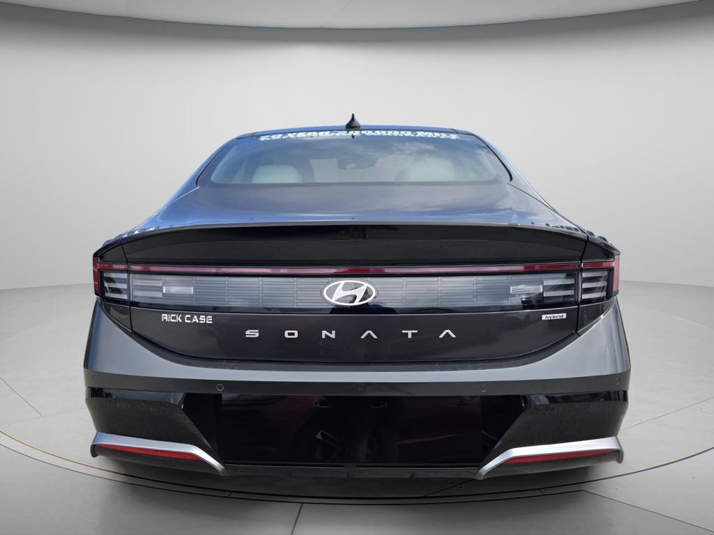 New 2026 Hyundai Sonata Limited FWD image 4