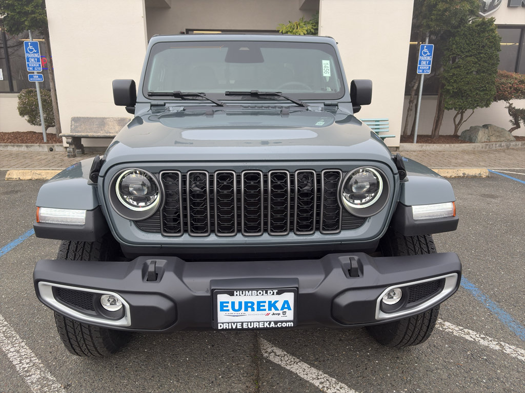 New 2026 Jeep Gladiator Sport AWD/4WD image 28