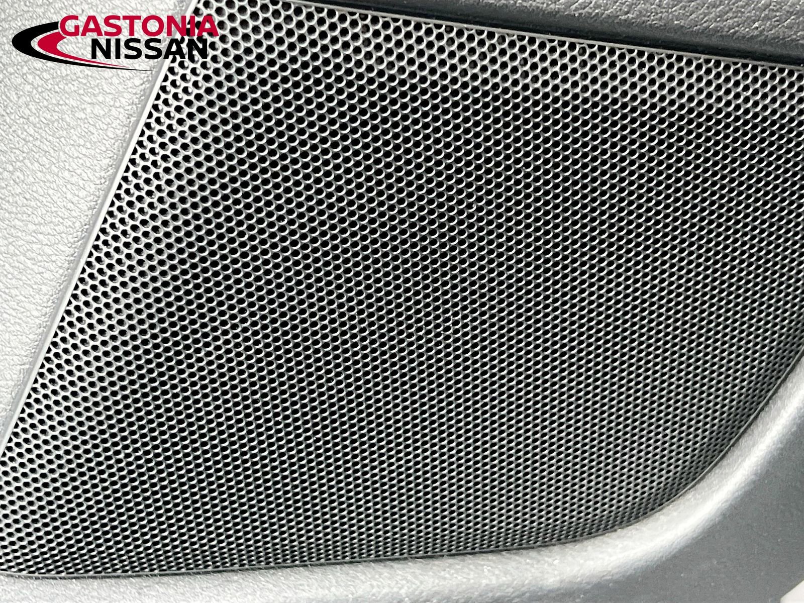 Used 2022 Nissan Sentra SR w/ Trunk Package image 23