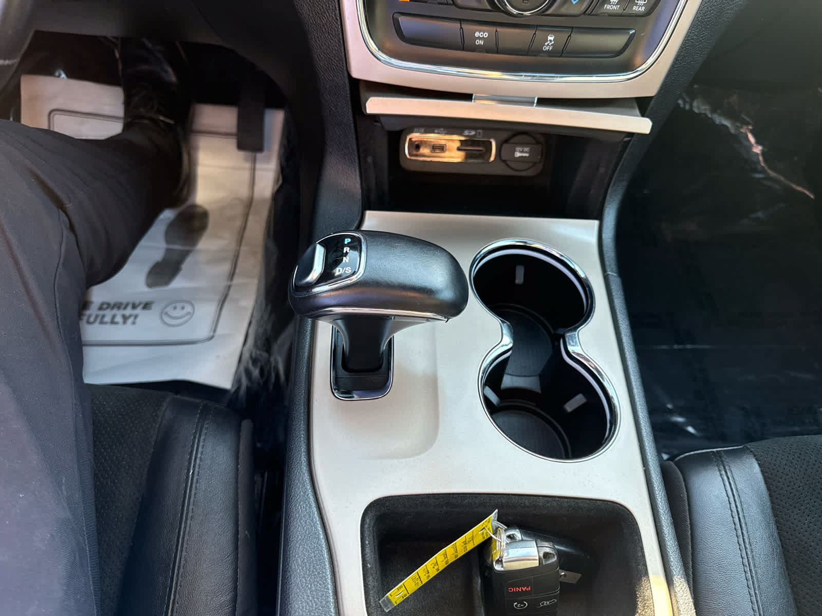 Used 2014 Jeep Grand Cherokee Altitude AWD/4WD image 22