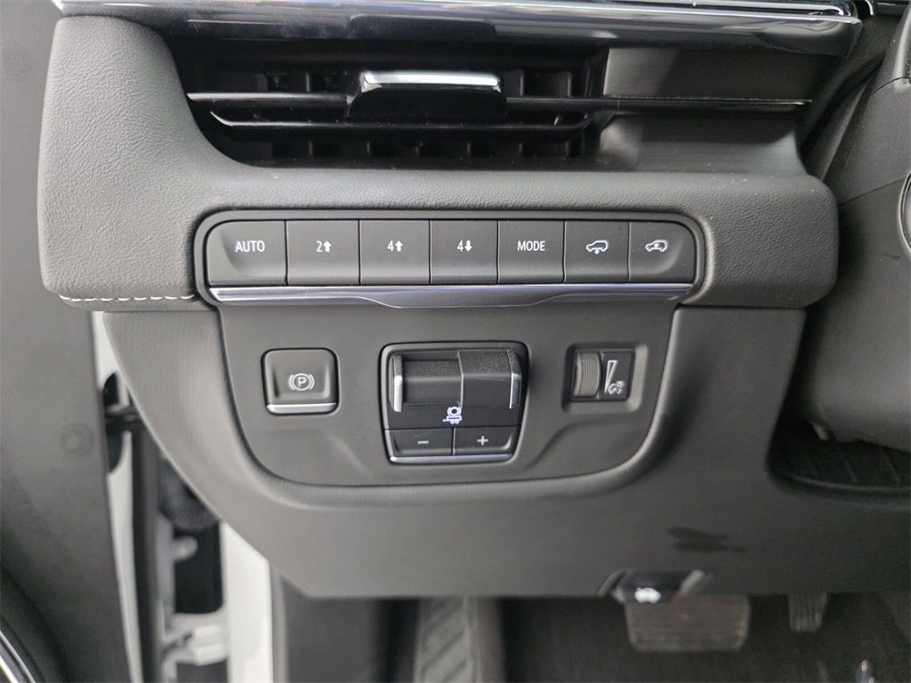 Used 2023 Cadillac Escalade Sport w/ Touring Package image 27