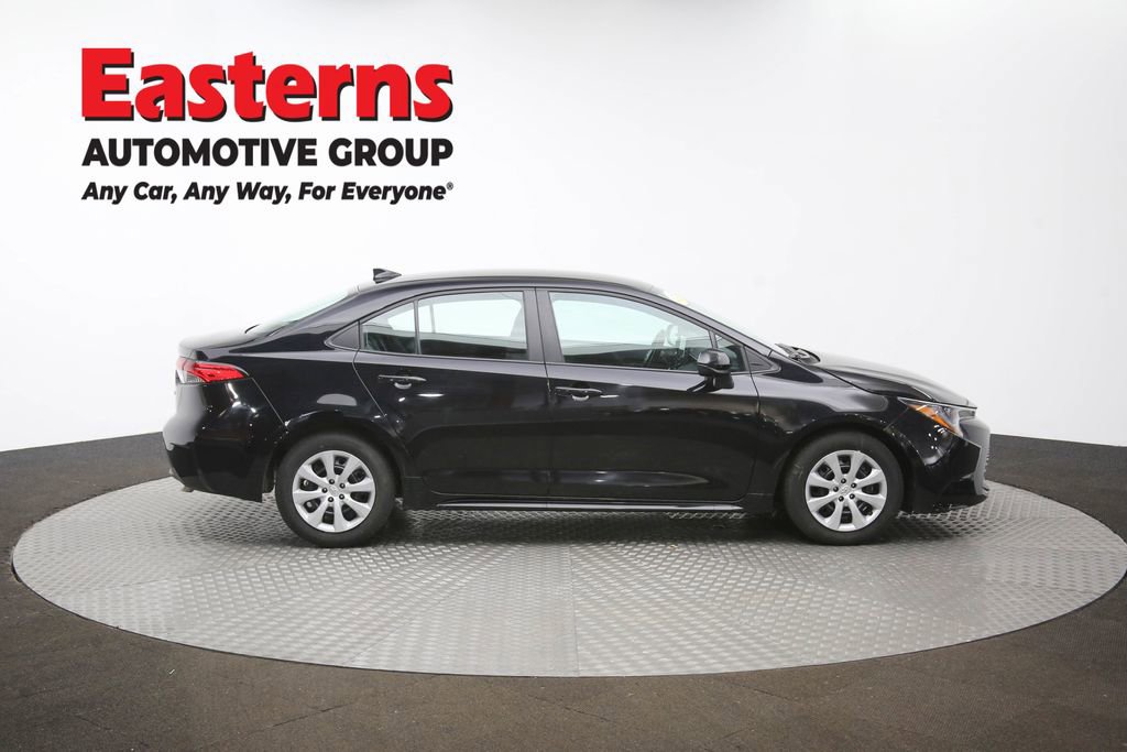 Used 2025 Toyota Corolla LE image 45