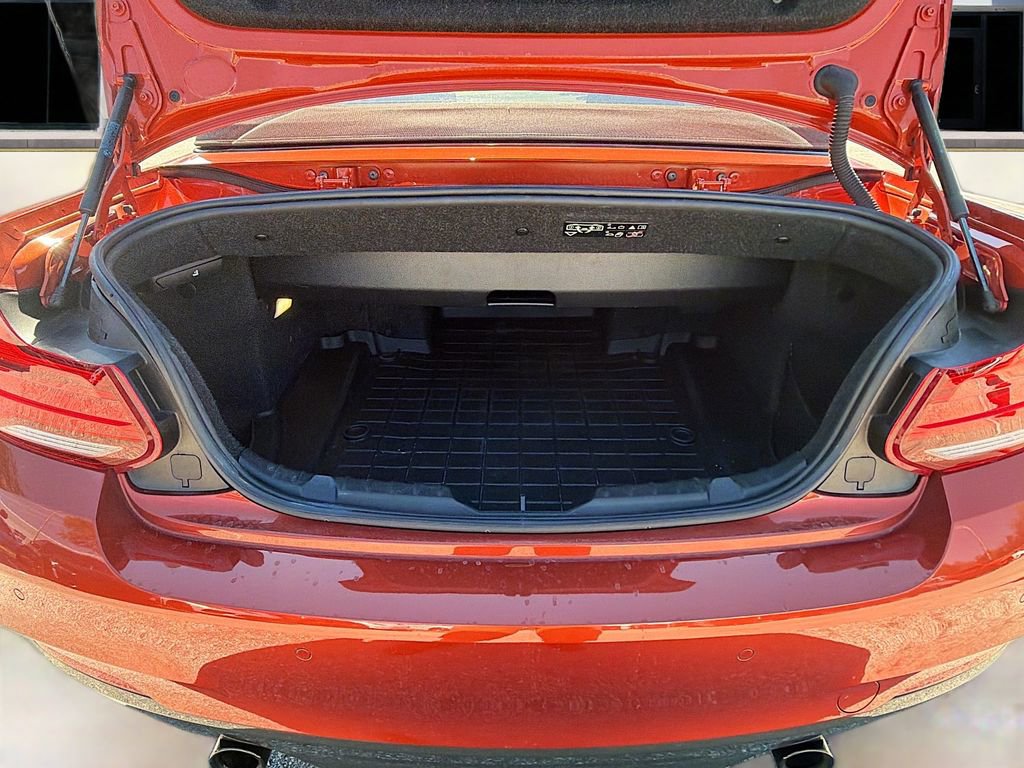 Used 2018 BMW M240i xDrive Convertible image 16