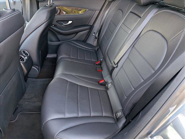 Used 2017 Mercedes-Benz GLC 300 4MATIC image 17