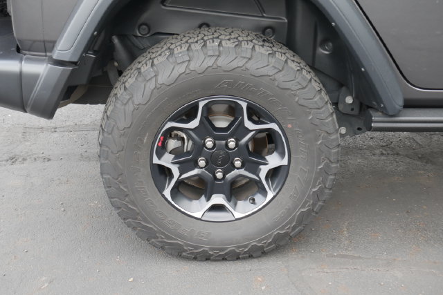 Used 2023 Jeep Wrangler Unlimited Rubicon w/ LED Lighting Group AWD/4WD image 12