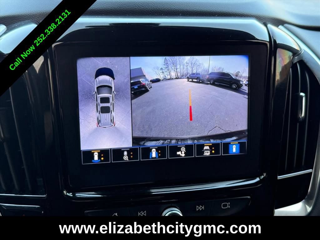 Used 2023 Chevrolet Traverse Premier AWD/4WD image 25