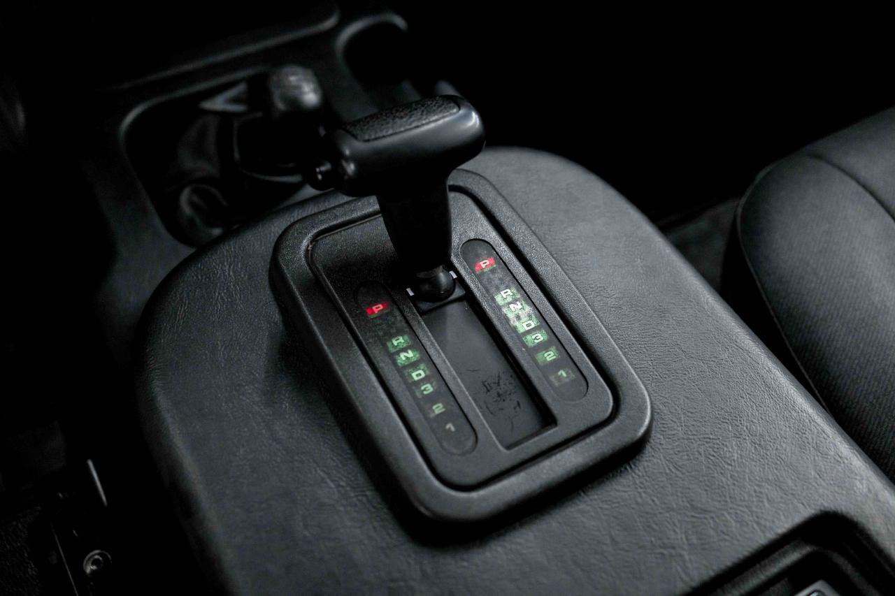 Used 1997 Land Rover Defender 90 AWD/4WD image 61