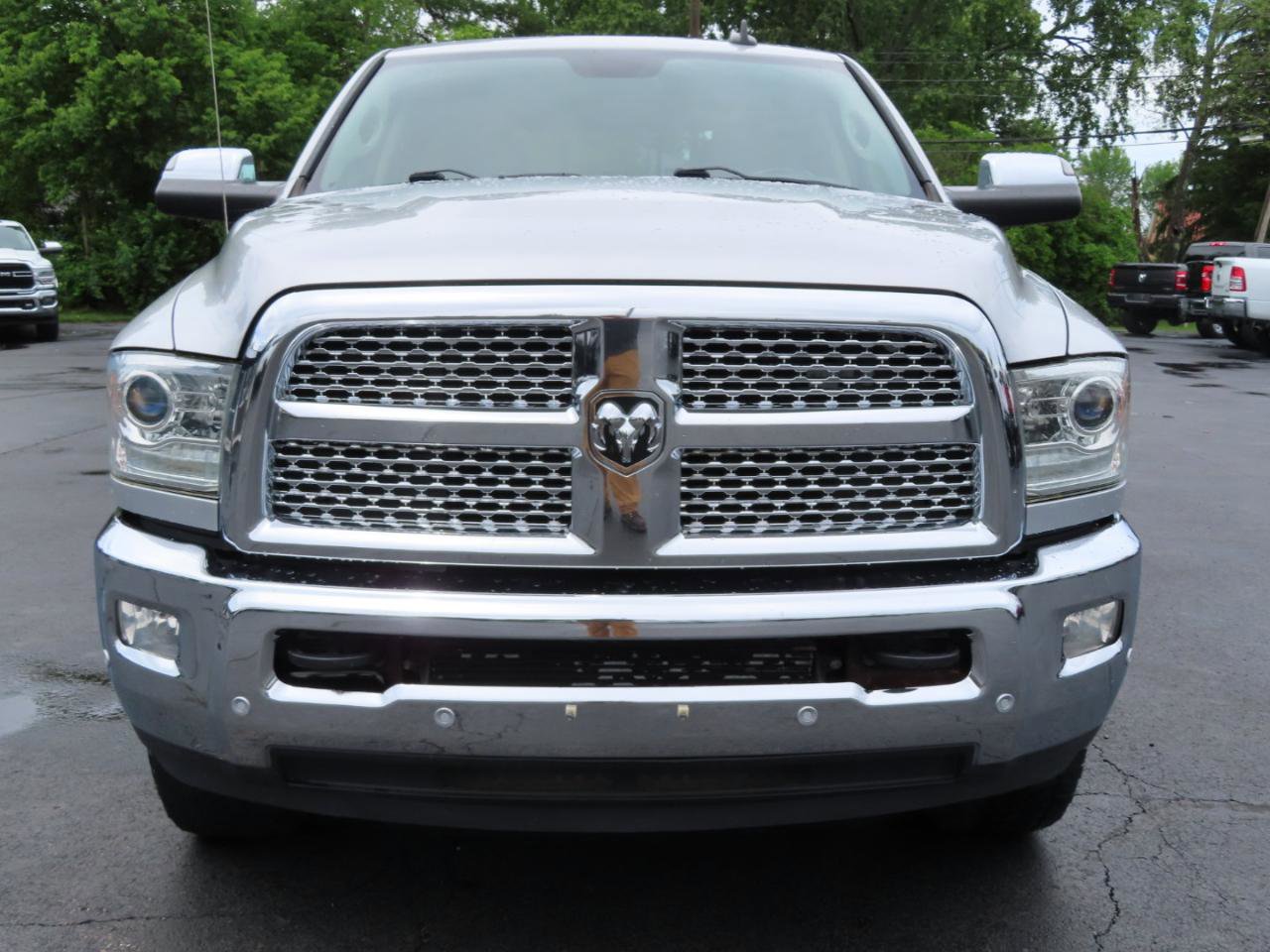 Used 2017 RAM 2500 Laramie AWD/4WD image 9