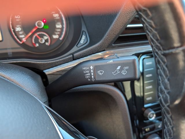 Used 2022 Volkswagen Passat 2.0T R-Line image 25