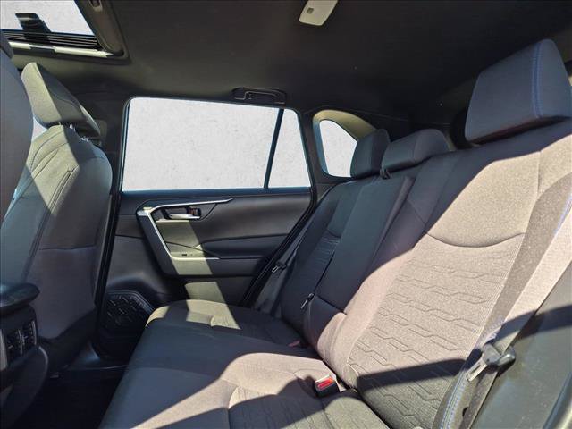 Used 2024 Toyota RAV4 SE w/ Convenience Package AWD/4WD image 18