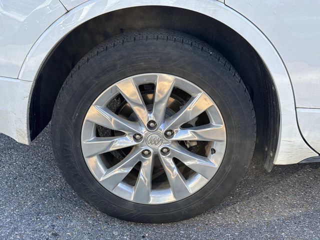 Used 2018 Buick Envision Essence image 5