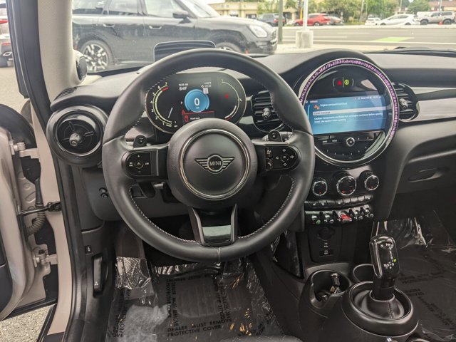 Used 2023 MINI Cooper S FWD image 17