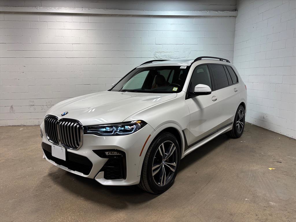 Used 2021 BMW X7 xDrive40i w/ M Sport Package image 1