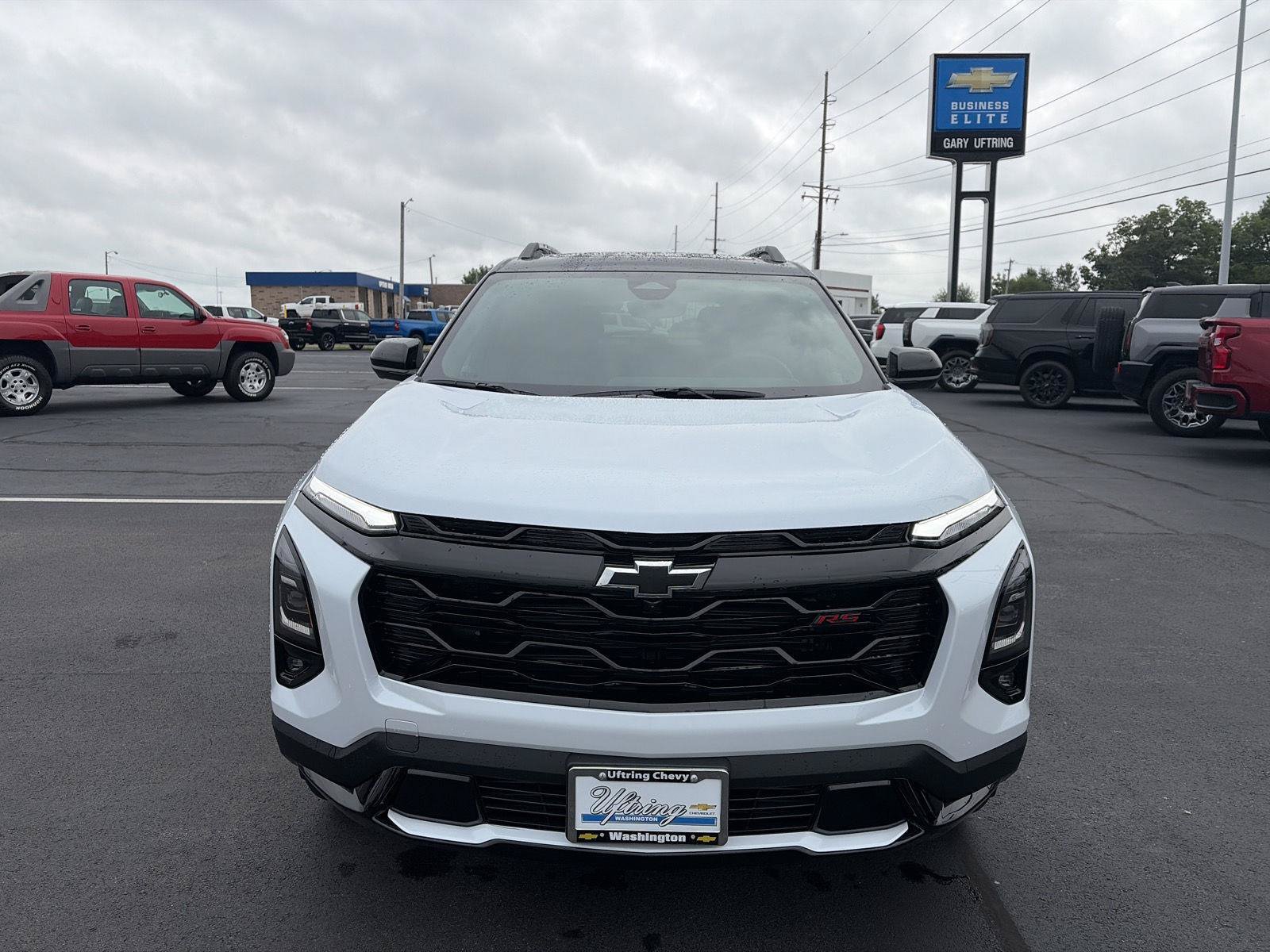 New 2027 Chevrolet Equinox RS w/ Safety and Technology Package AWD/4WD image 12