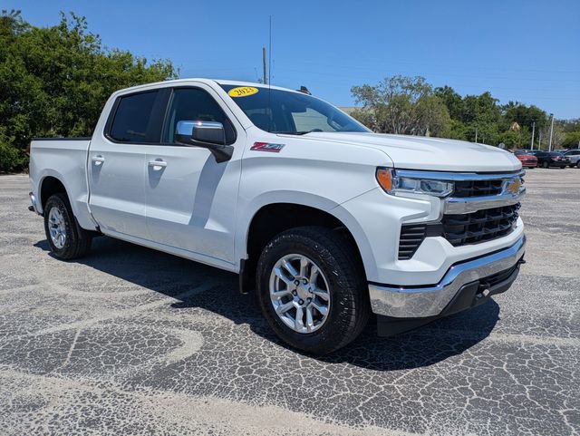 Used 2023 Chevrolet Silverado 1500 LT w/ Z71 Off-Road Package AWD/4WD image 2