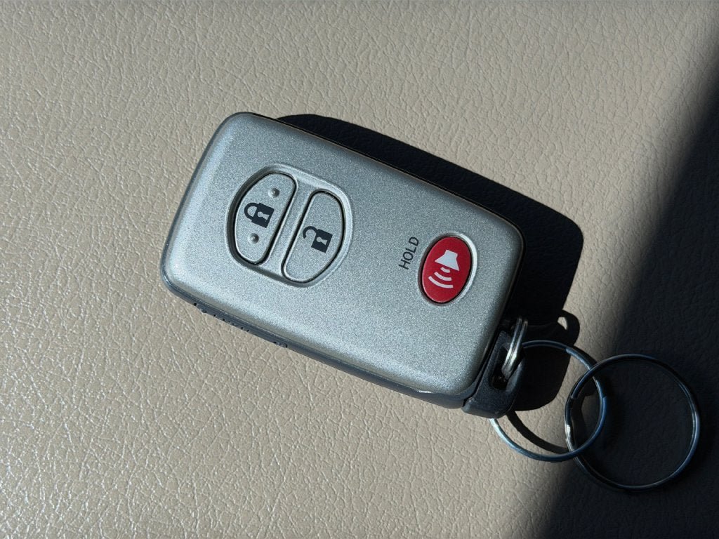 Used 2014 Toyota 4Runner Limited RWD image 32