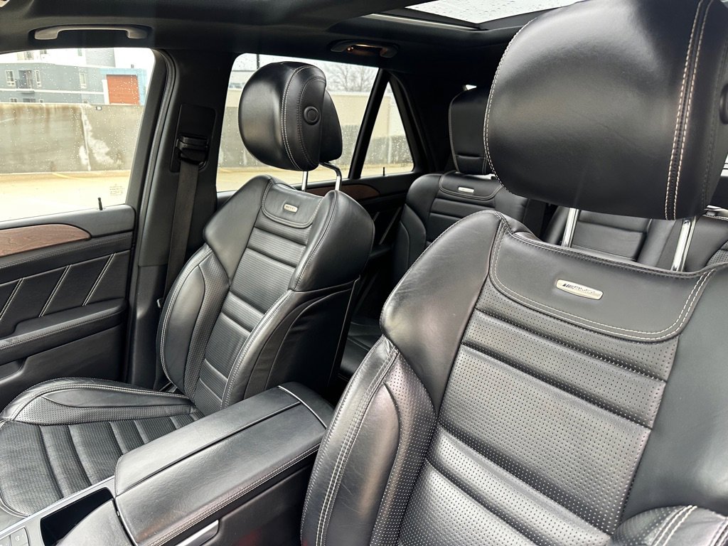 Used 2013 Mercedes-Benz ML 63 AMG 4MATIC image 14