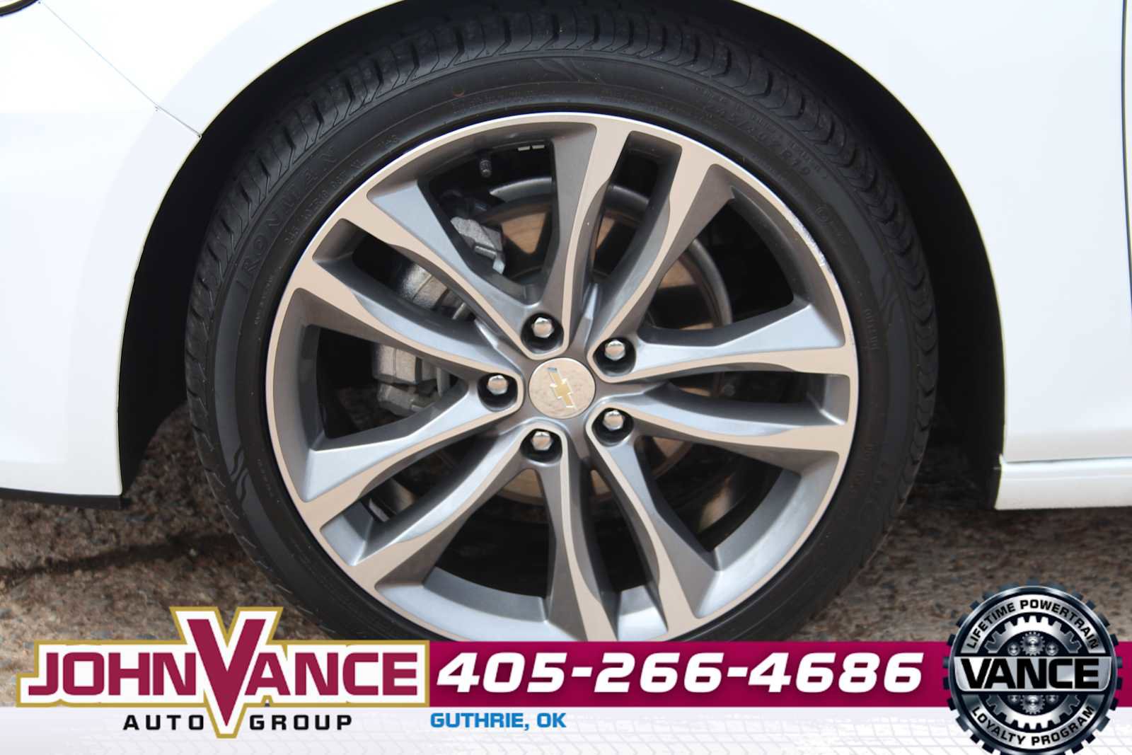 Used 2024 Chevrolet Malibu LT image 12